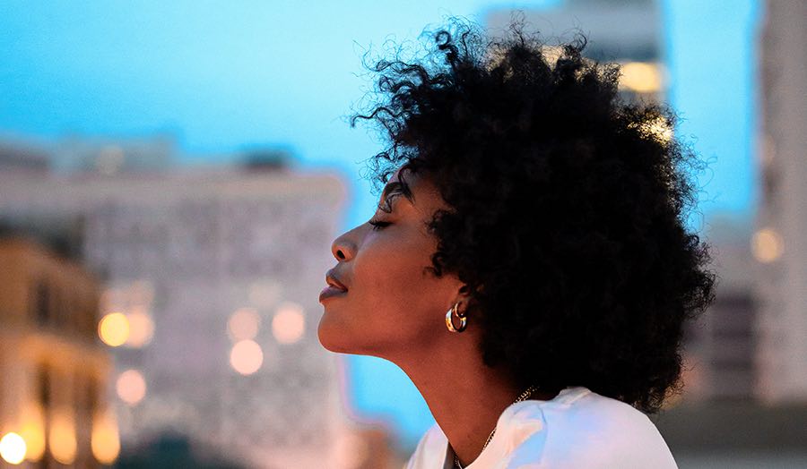 Meditation: Innerer Frieden (hier meditieren)